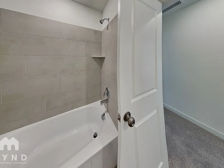 1718 Milton Dr — Photo 21