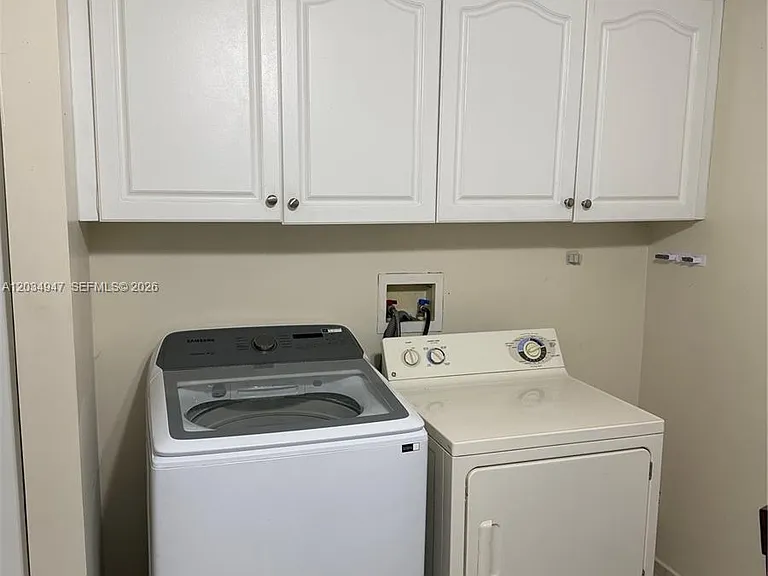 15431 SW 101st Ave — Photo 8