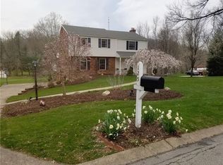 125 Sheffield Ln, Canonsburg, PA