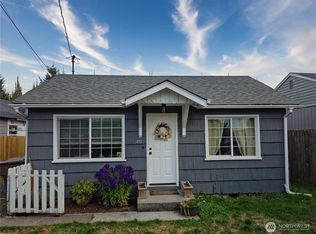 212 Douglas Street, Longview, WA 98632