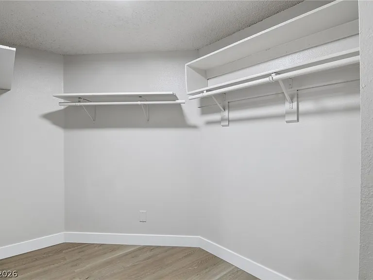 6224 Caprino Ave — Photo 19