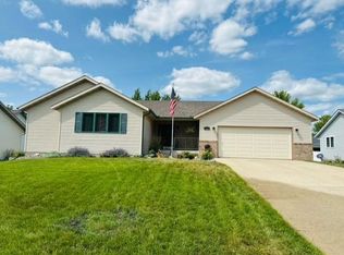 780 18th St NE, Owatonna, MN 55060