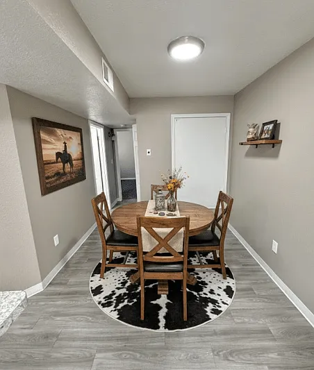 Vista Del Sol Apartments — Photo 39