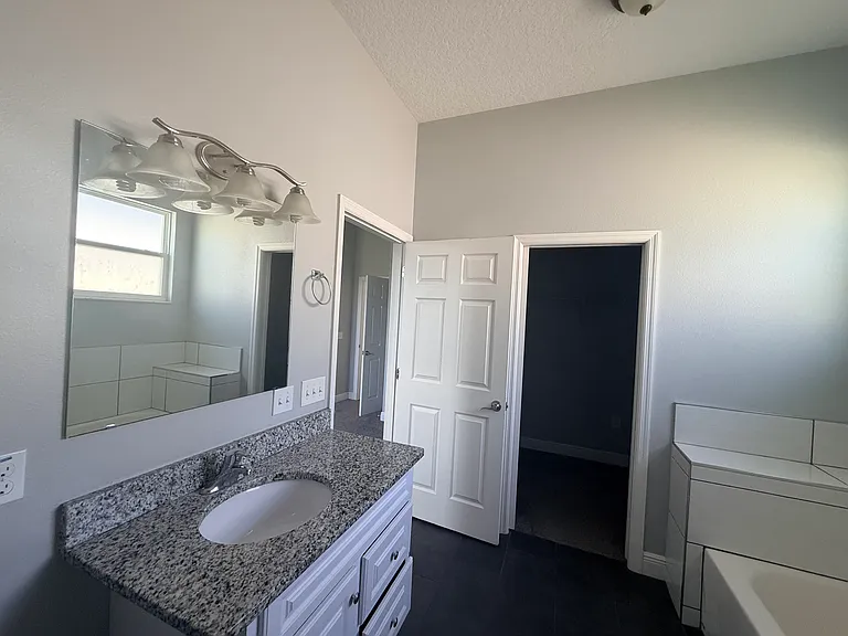 5375 Sunrise Blvd — Photo 7