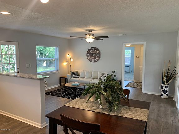 4th image of 5304 River Forest Dr