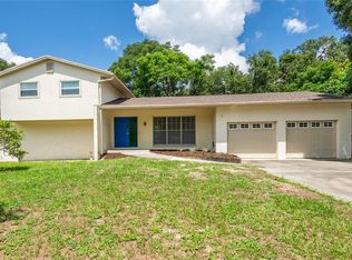 514 Crestover Dr, Temple Terrace, FL 33617
