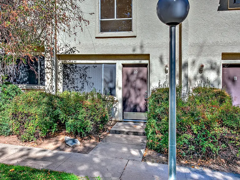 355 Country Club Circle — Photo 31