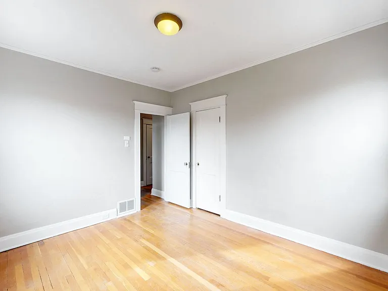 712 Harrison St — Photo 16