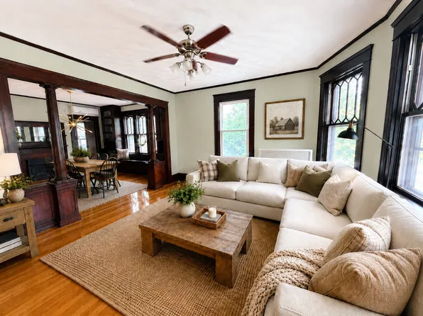 54 Ogden St #1, Providence, RI 02906