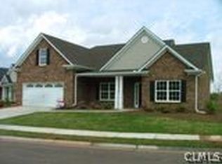 1020 Brookshire Dr, Bogart, GA 30683