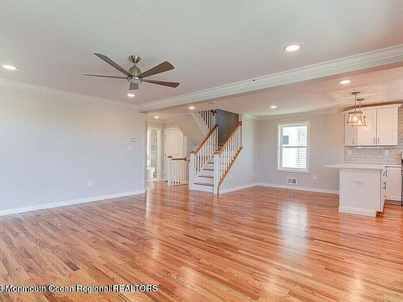 5th image of 229 Dewey Drive