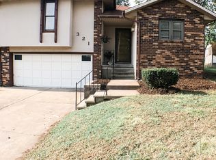 321 E Cardinal St, Springfield, MO 65810