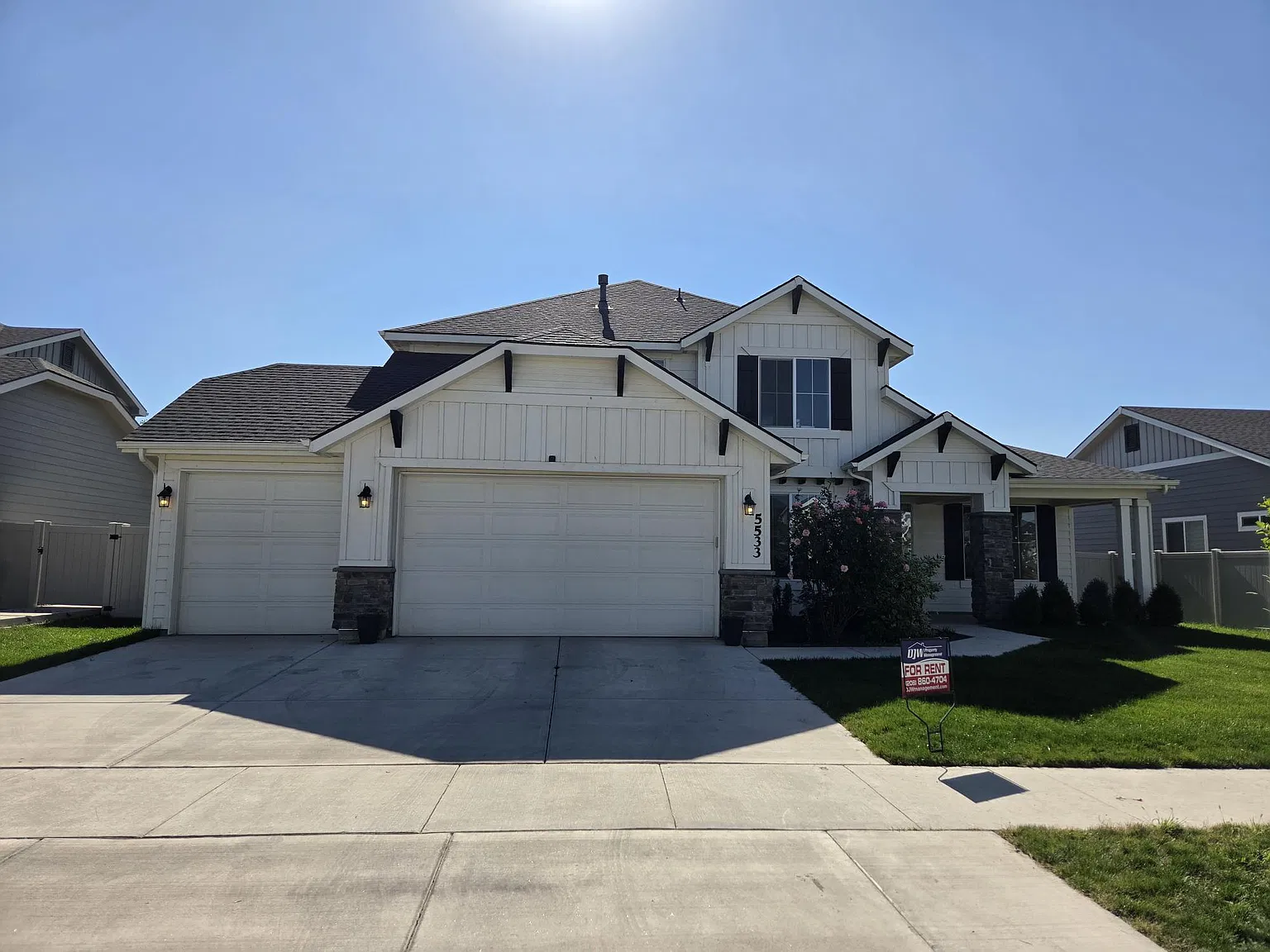 4 bed, 3.5 bath, 3145 sqft, $3,900 — Photo 2