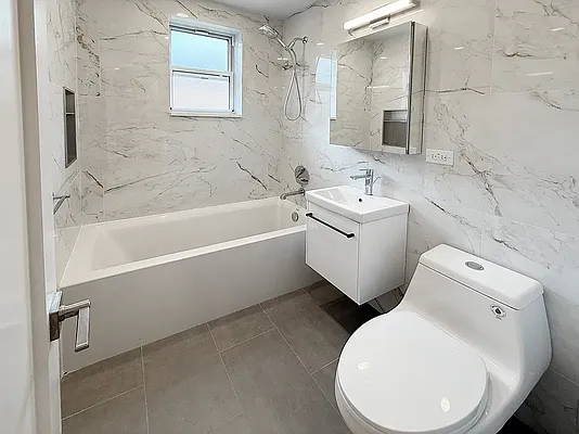 Rented by Kingdom Equities MGMT LLC | media 9