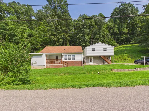 849 Grapevine Rd, Huntington, WV 25701