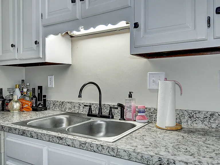 333 San Roman Dr — Photo 9