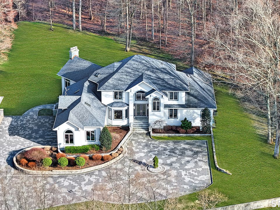 39 Golden Hill Lane, Shelton, CT 06484 | MLS #24165333 | Zillow