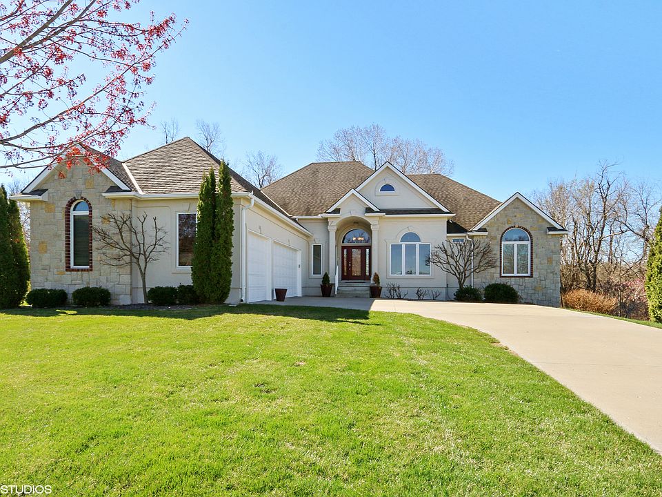 1st image of 4409 SE Willow Place Ct