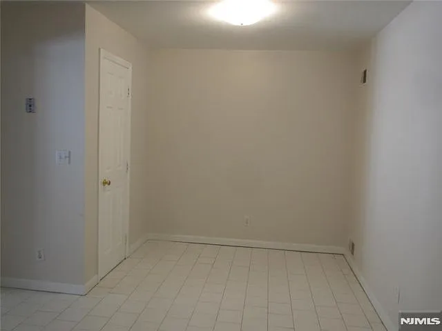 360 Ridge Rd #1 — Photo 8