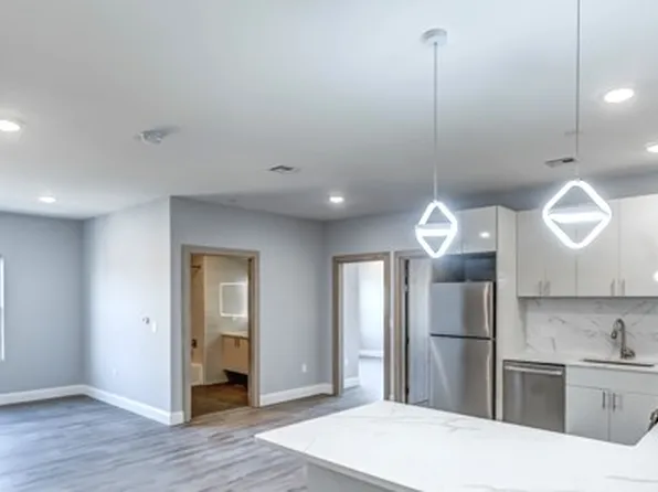 311 Sip Avenue image 59 of 61