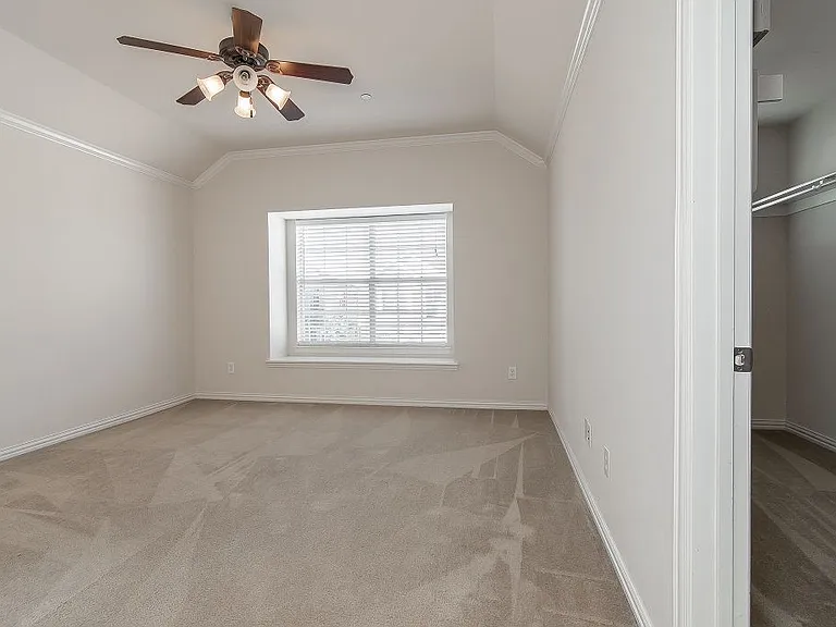 8740 Bigelow Dr — Photo 20