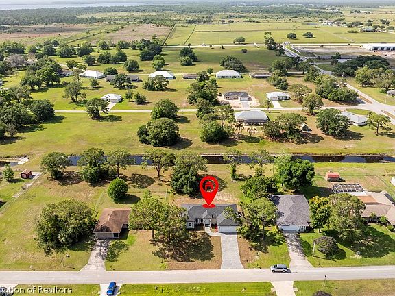 5th image of 7916 Granada Rd