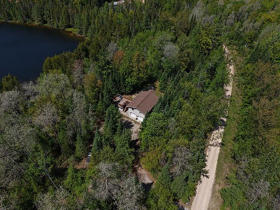 4th image of 1725 E Lake Cir