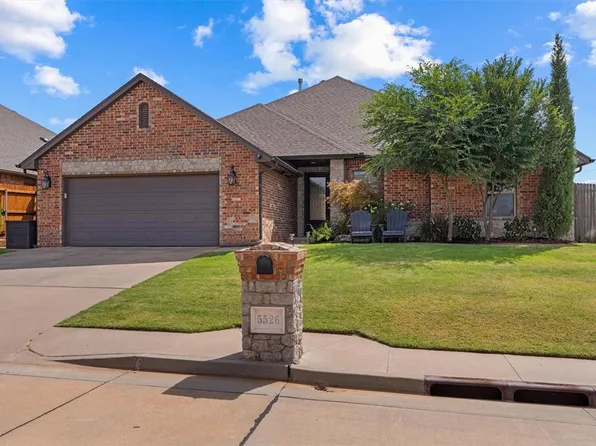 5526 Painted Pony Rd, Warr Acres, OK 73132