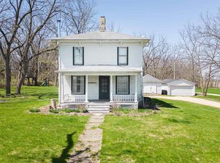 5903 E Creek Rd, Beloit, WI 53546