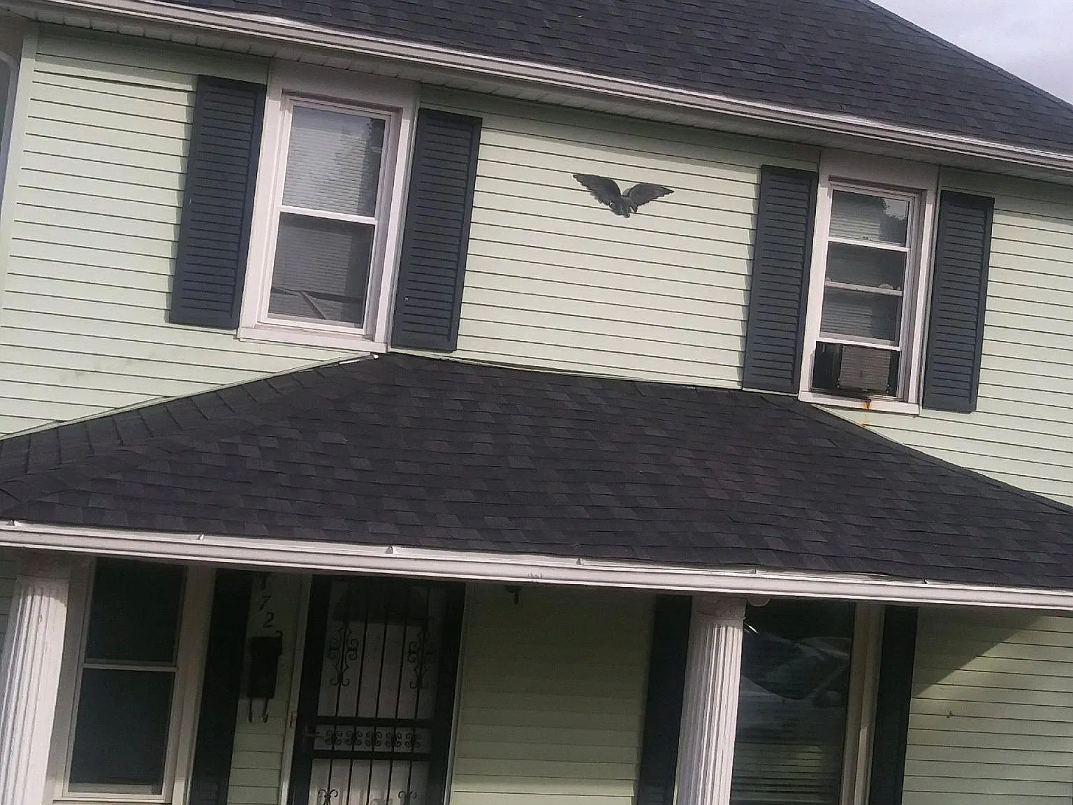 3 bed, 1344 sqft, $1,800 — Photo 1