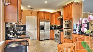 Huge gourmet kitchen with beautiful granite counters