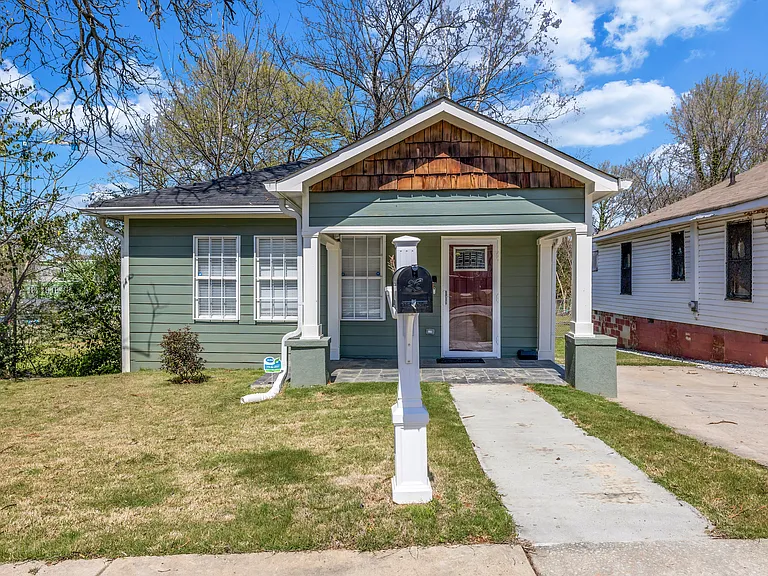 789 Chestnut Pl NW — Photo 17