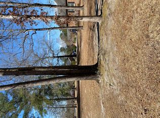 515 Oak Hill Dr, Manning, SC 29102