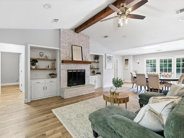205 N Forest Ln, Double Oak, TX 75077
