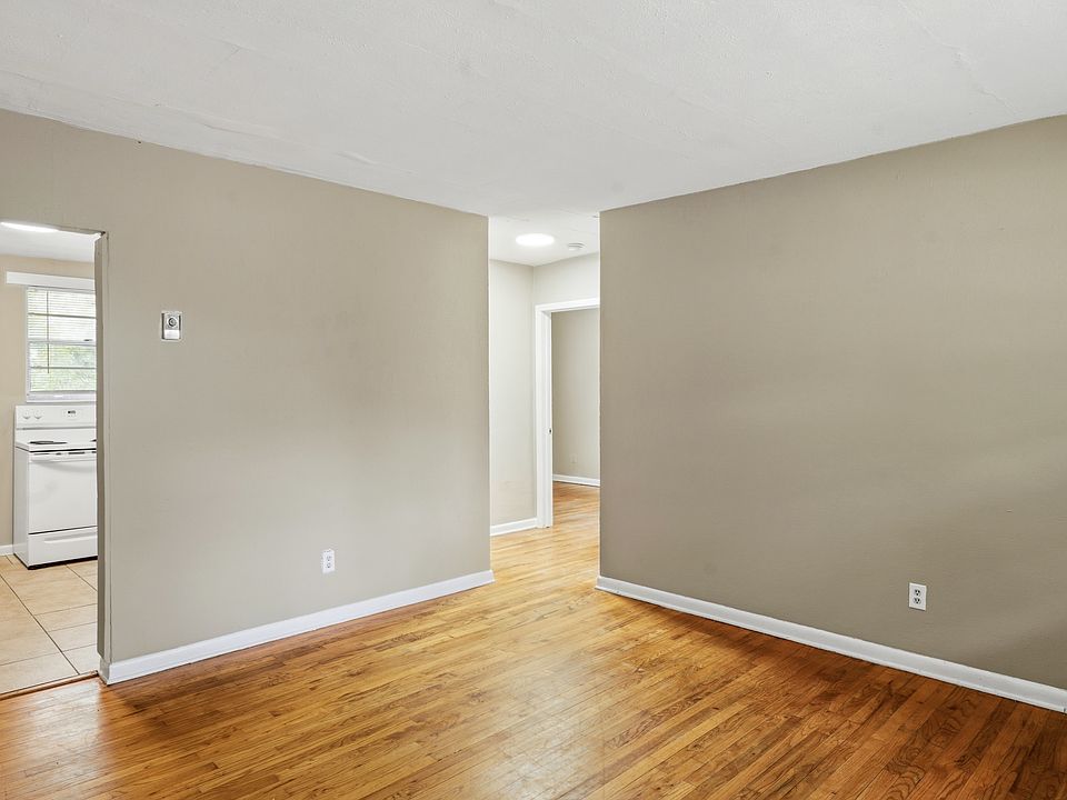 1st image of 11628 Charlie Rd #7