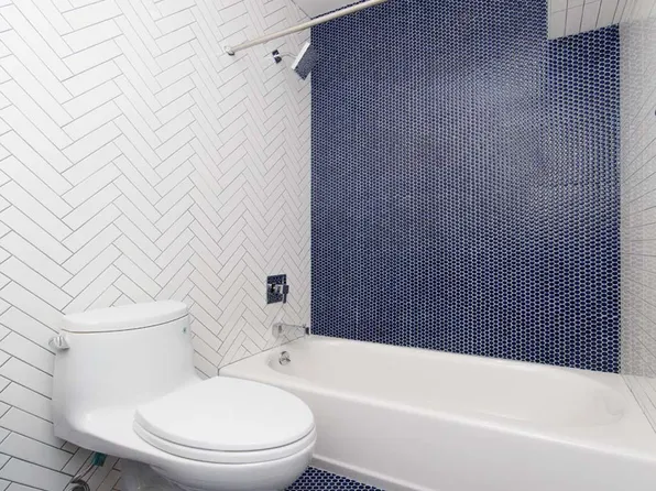 448 West 19th Street image 4 of 7