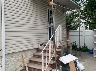 10234 92nd Ave FLOOR 1, Richmond Hill, NY 11418