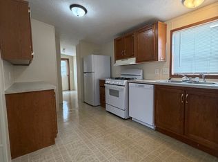 8214 Brook Dr #8214, Flushing, MI 48433