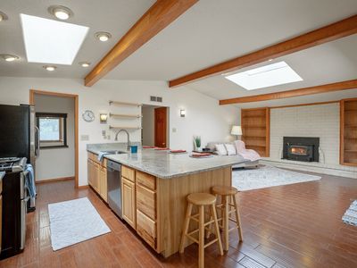24 Taos St, Los Alamos, NM, 87544