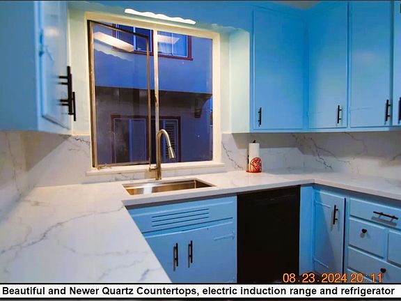 2nd image of 39 Home Pl E #39