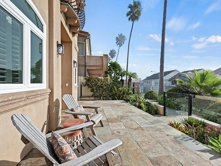 1632 S Pacific St #B — Photo 5