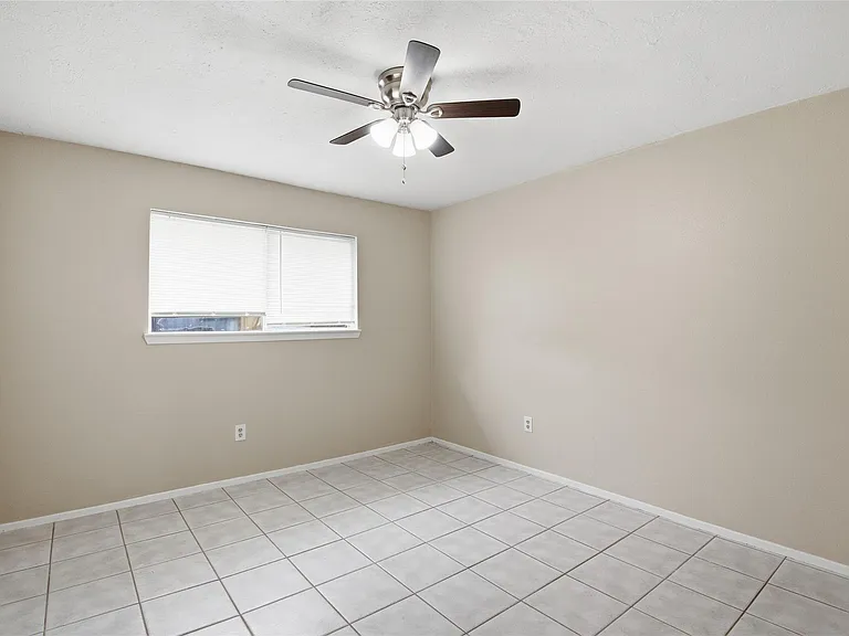 6122 S Greenpark Dr — Photo 12