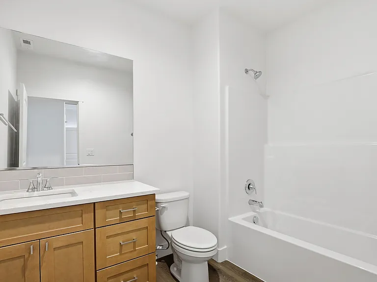 669 N Creative Way — Photo 3