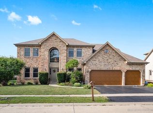 503 Crystal Ct, Oswego, IL 60543
