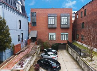 325 S Highland Ave #104, Pittsburgh, PA