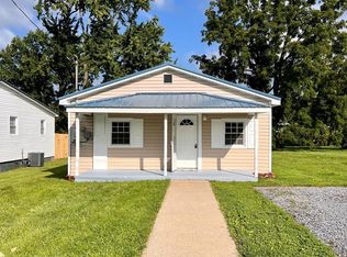 1607 Millard St E, Johnson City, TN 37601