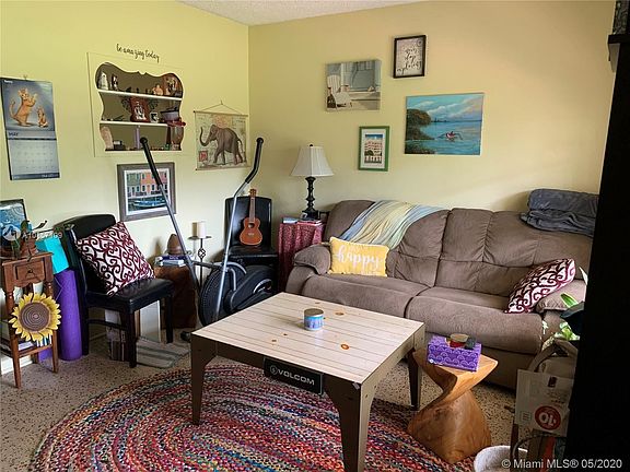 3rd image of 1825 NE 26th Ave APT 2