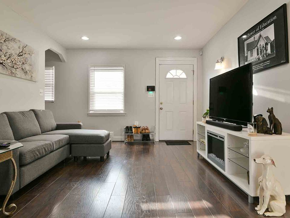 132 35th St NE-10_09282022
