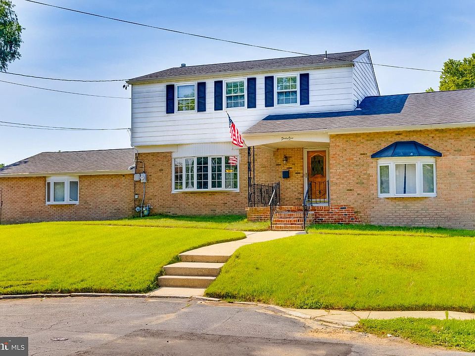 1st image of 41 Deborah Pl