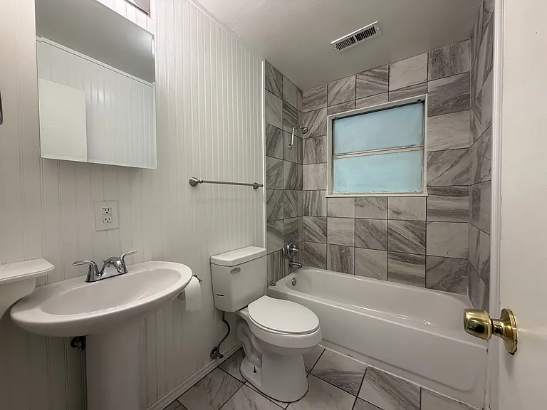 1309 S Washington Ave #2 — Photo 9